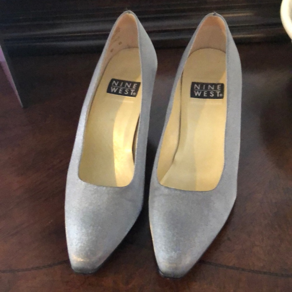 Nine West - Pewter 8 1/2 metallic fabric dress shoes